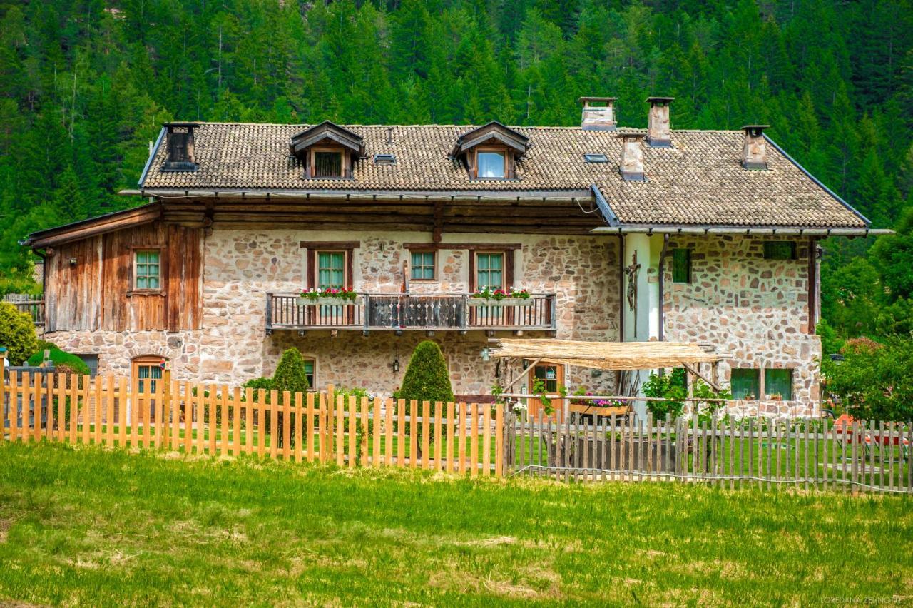 Bed and Breakfast Maso Franceschella Carano  Zewnętrze zdjęcie